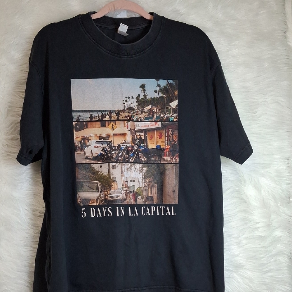 Urban Graphic Black T-Shirt